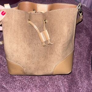 Everyday Tan Bucket Shoulder Bag with Drawstring